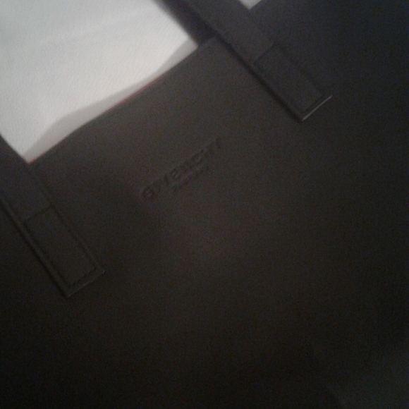 Givenchy perfume tote - Picture 2 of 3